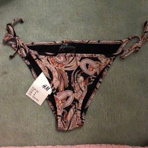 h&m paisley bikini bottom
